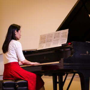 Piano Teacher Online - Fei Yang