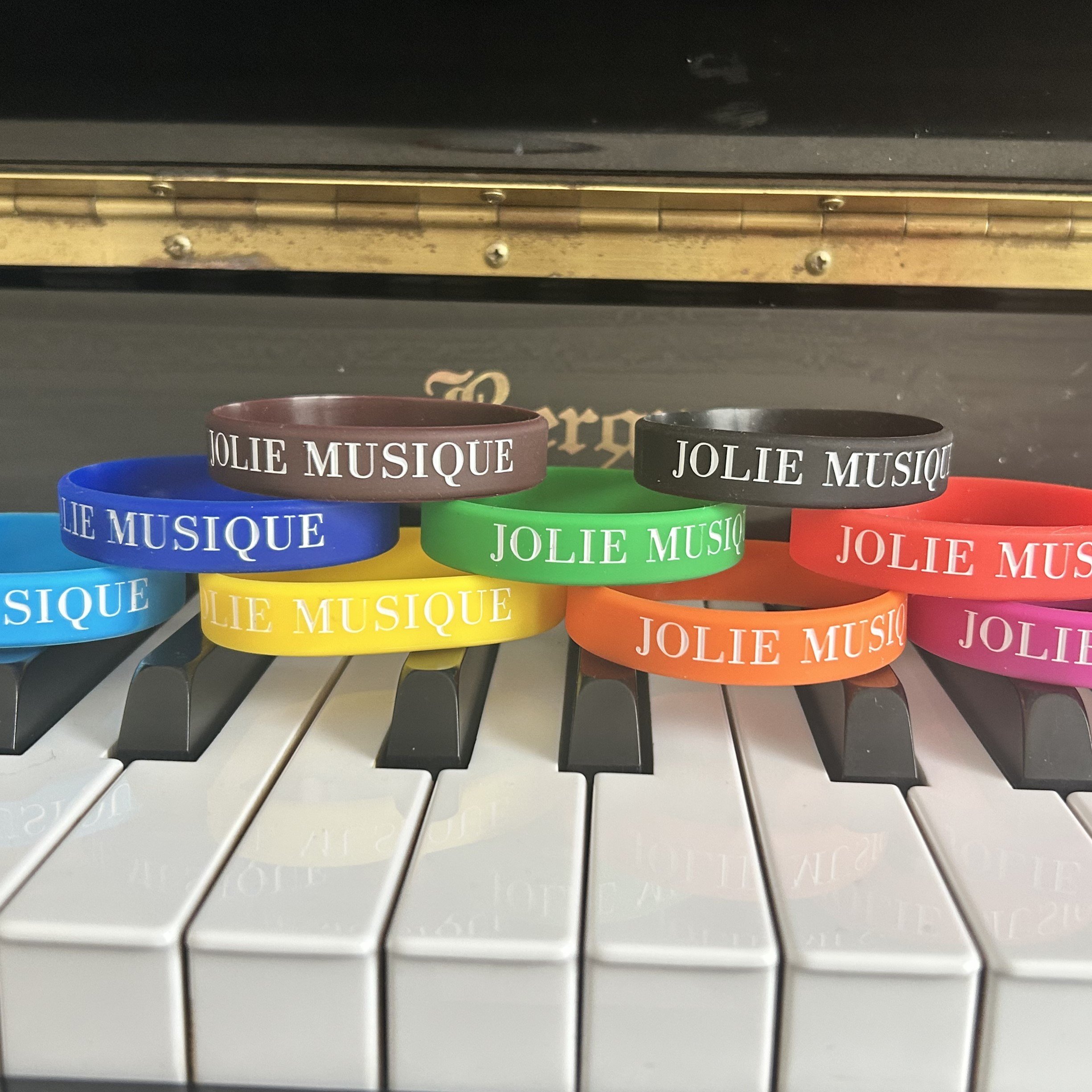 rewards and milestones help students track progress