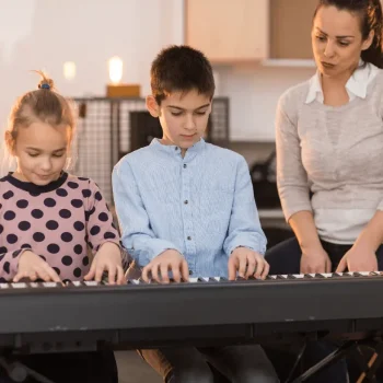 Piano group classes in Apex NC offer incredible local piano lessons for a great price. Study piano with excellent tutors and make friends, develop confidence, and improve focus.